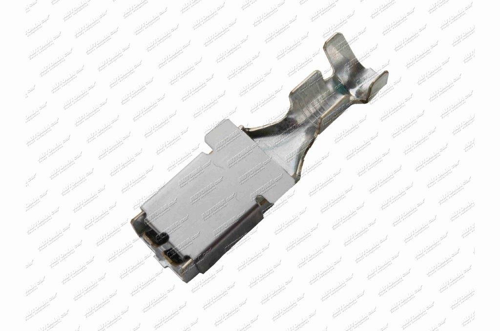 Konektor dutinka 8 /4-6mm²/ F 800