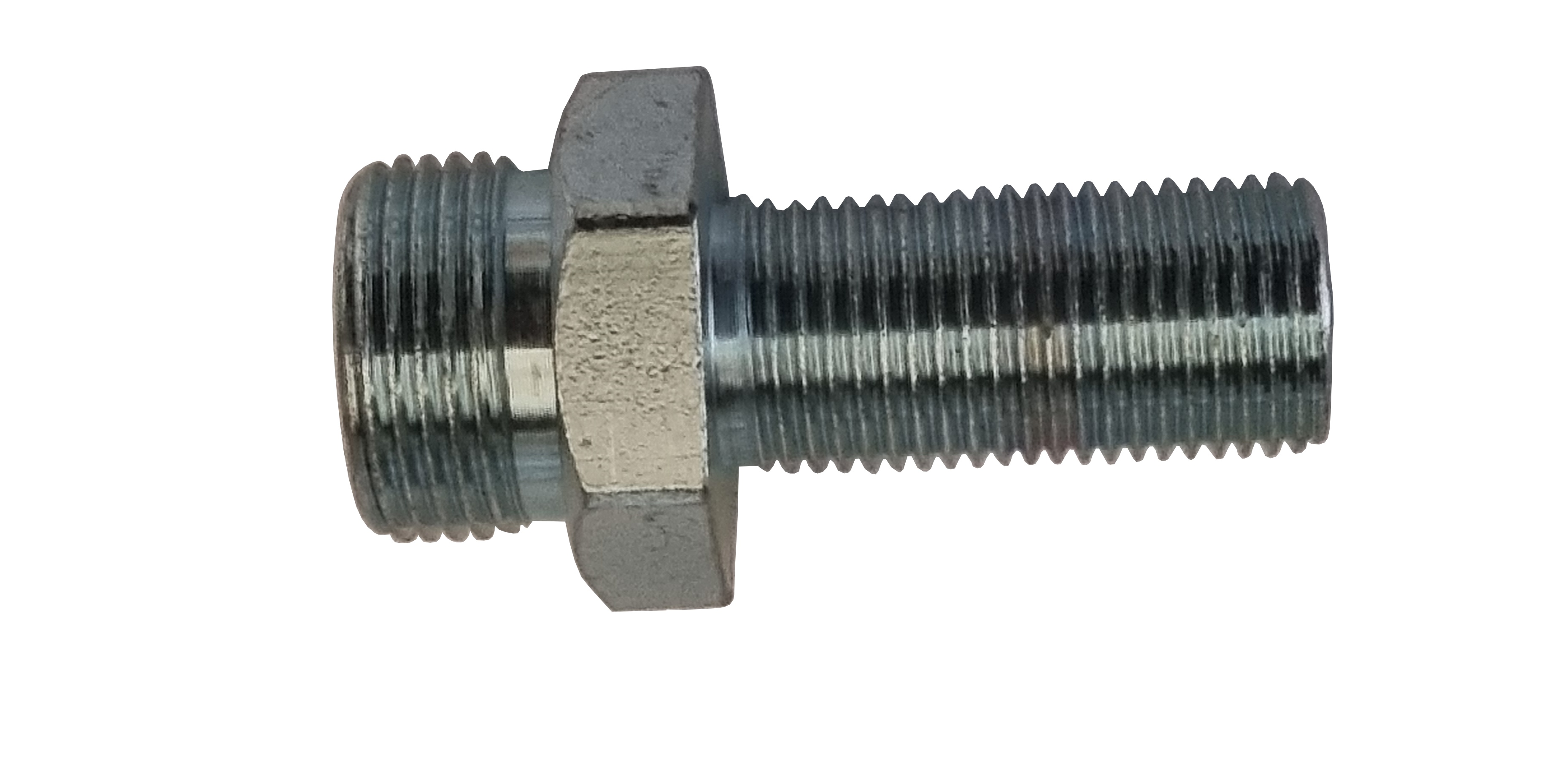 Šroubení M22x1,5/M16x1,5 délka 34mm