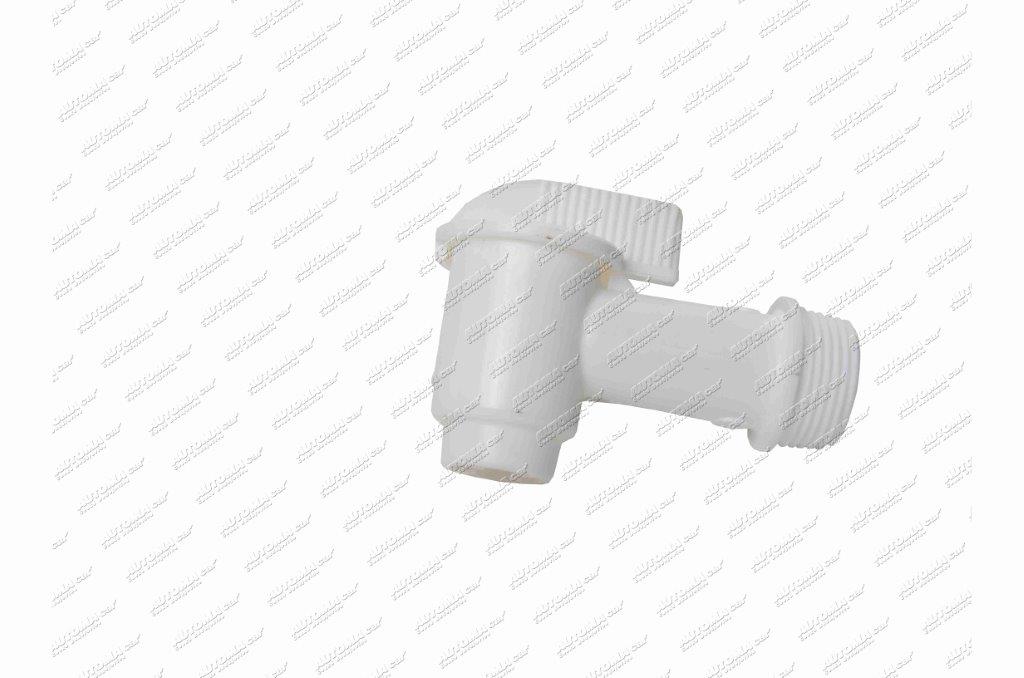 Kohout k nádrži na vodu